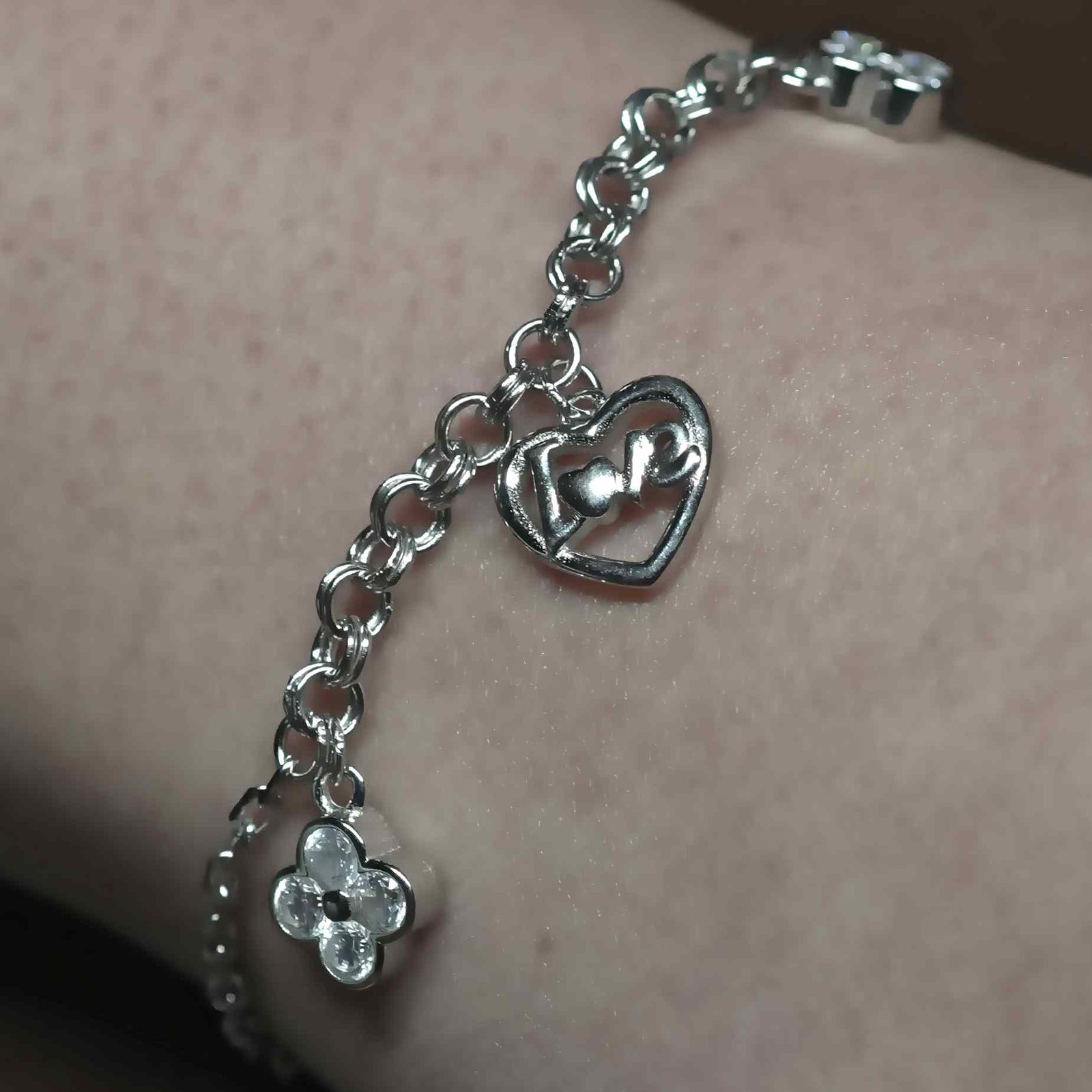 Heart Floral Link Chain Charm Bracelet - Image 2