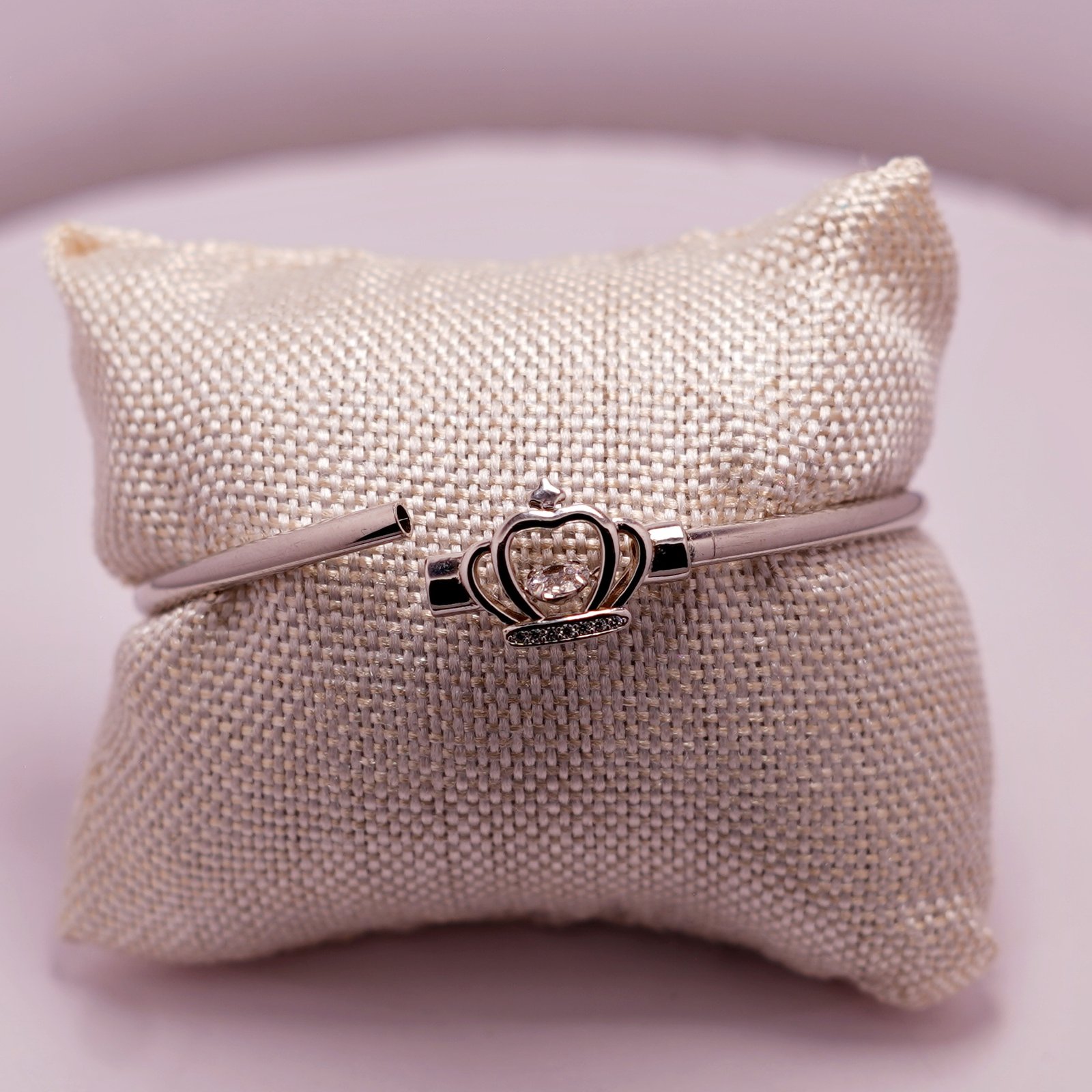 Traditional Floral Stone Oxidised Kada - Image 5