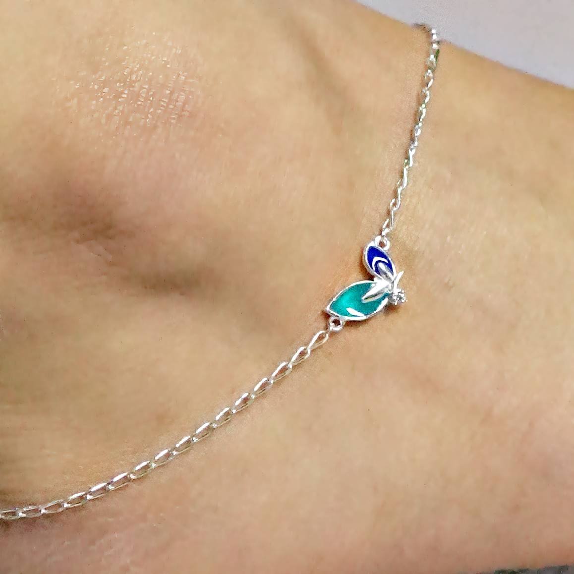 Oxidised box chain butterfly design anklet - Image 4