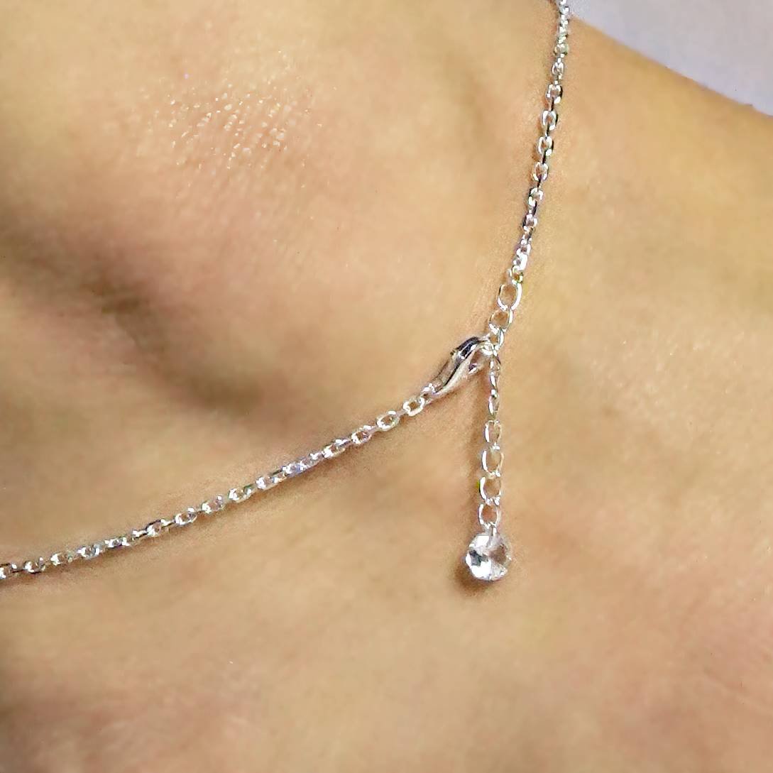 Oxidised cut stone flower shape anklet for women - Image 5